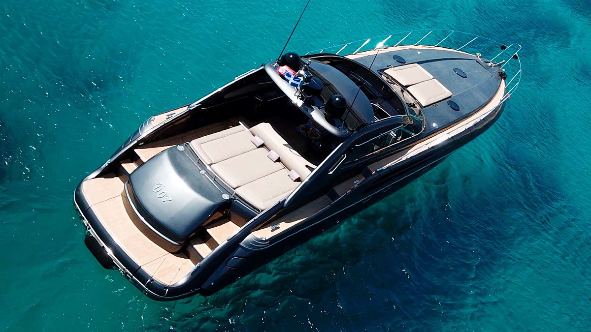 Sunseeker 68 "007"
